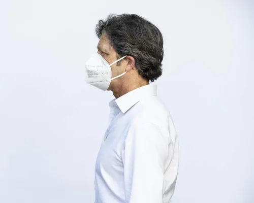 Miniatura 4 de Covaflu Mascarillas KN95, color blanco, paquete de 10 unidades, mascarillas KN95 para adultos, mascarillas desechables para uso diario y viajes