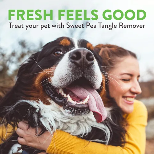 Miniatura 7 de TropiClean Sweet Pea Spray desenredante y desengrasante para gatos y perros Acondicionador para perros en aerosol derivado de ingredientes