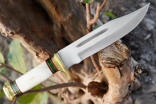Miniatura 6 de Poshland Cuchillo de caza personalizado hecho a mano de acero D2 de 12.5 pulgadas - Mango de hueso de agarre perfecto con herraje de latón (REG-225)