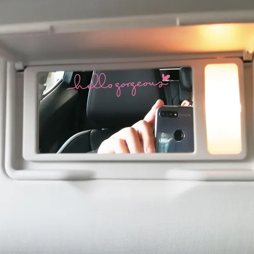 Miniatura 5 de 2 calcomanías de vinilo con el texto “Hello Gorgeous” para espejo retrovisor, botella de agua, cuidado personal, para la ventana del auto y laptop