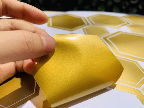 Miniatura 6 de Calcomanías de pared hexagonales de panal de abeja, vinilo geométrico, peine de miel, decoración de paredes doradas, despegar y pegar