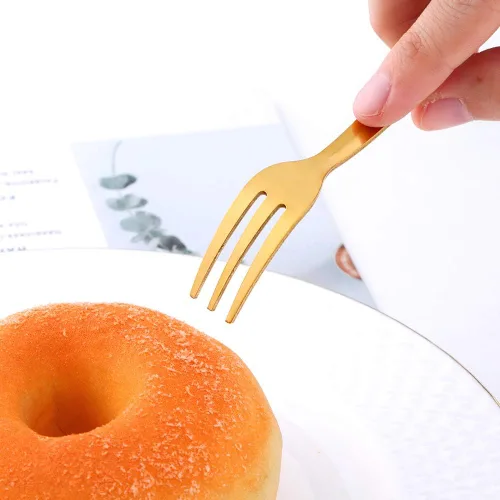 Miniatura 3 de Buyer Star Juego de 24 tenedores dorados de 5.5 pulgadas para ostras, de acero inoxidable, tenedores de pastelería para restaurante, hotel
