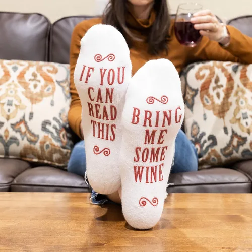 Miniatura 8 de Haute Soiree Calcetines novedosos para mujer, "If You Can Read This, Bring Me Some" - Talla única