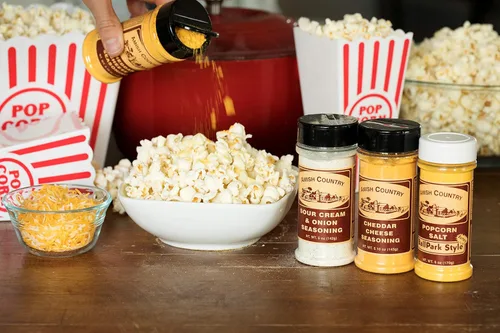 Miniatura 8 de Amish Country Popcorn Paquete variado de condimentos 6 oz BallPark Style ButterSalt - 5.1 onzas de queso cheddar y 5 onzas de condimento de crema