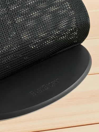 Miniatura 8 de BabyBjörn Bouncer Bliss, Marco Negro, Malla, Asiento de Góndola Ajustable 2 en 1 para Bebé y Silla para Niño Pequeño, de Recién Nacido a Niño