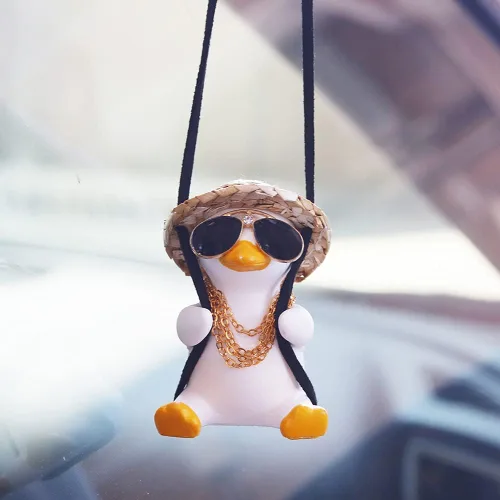Accesorios para colgar en el espejo del automóvil, lindo adorno de pato oscilante para el tablero de instrumentos (lentes de sol de espejo de patio)