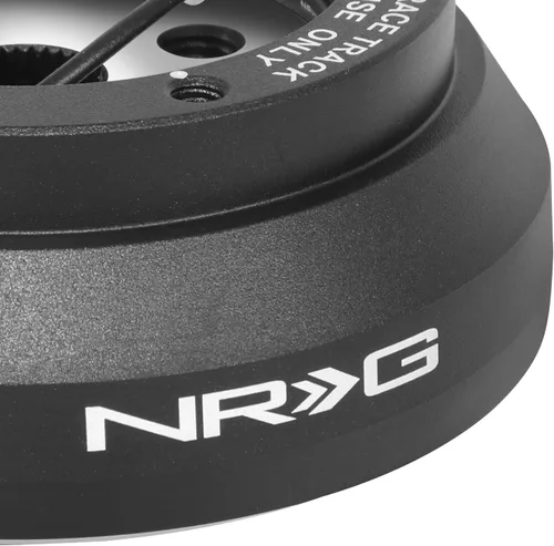 Miniatura 3 de NRG Innovations NRG-SRK-140H Adaptador de buje corto de liberación rápida para volante estilo carrera, patrón de pernos 6 X 70mm, cuerpo negro