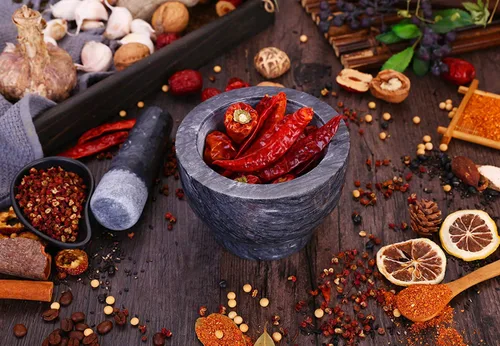 Miniatura 6 de Juego de mortero y mortero pulido de mármol natural guacamole molcajete, molinillo de especias con almohadilla de silicona, cuchara y cepillo