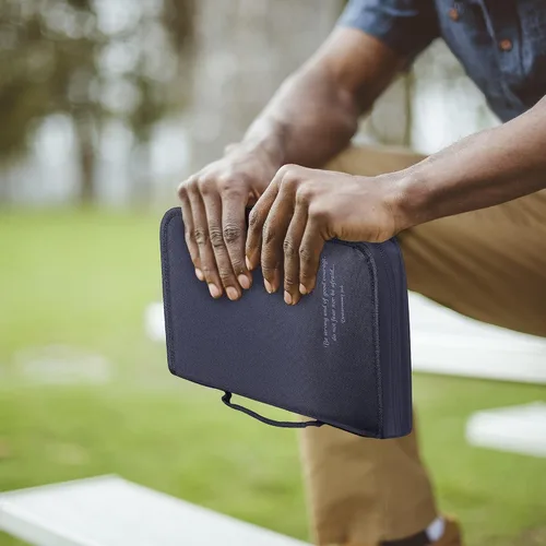 Miniatura 45 de DEHITE Funda para la Biblia para mujer, bolsas de transporte de la Biblia, tamaños medianos y grandes, ranuras para bolígrafos, tela de primera