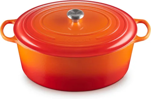 Miniatura 13 de Le Creuset Horno holandés ovalado Signature de hierro fundido esmaltado, 2.75 cuartos de galón., Blanco