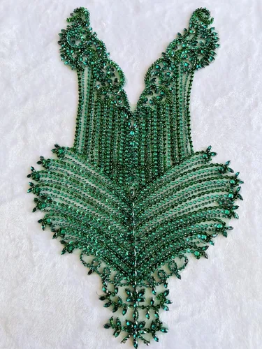 Miniatura 3 de Parches de corpiño hechos a mano con cuentas grandes de diamantes de imitación de encaje, adornos para coser en lentejuelas, piedras y cuentas Verde