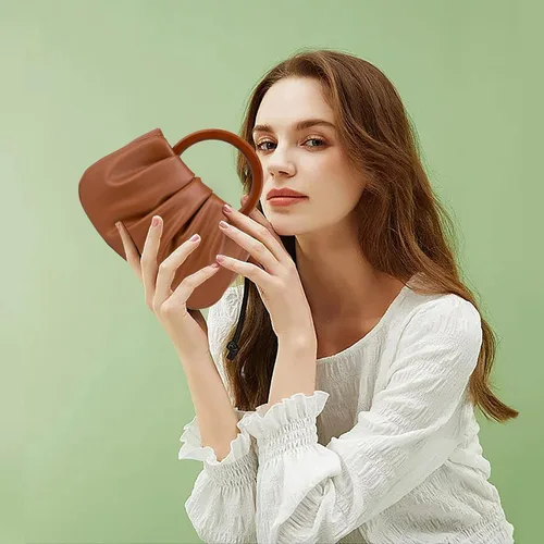 Miniatura 2 de Milan Chiva Cloud Bag Mini Top Handbag Dumpling Clutch Purses with Wooden Handle and Removable Strap