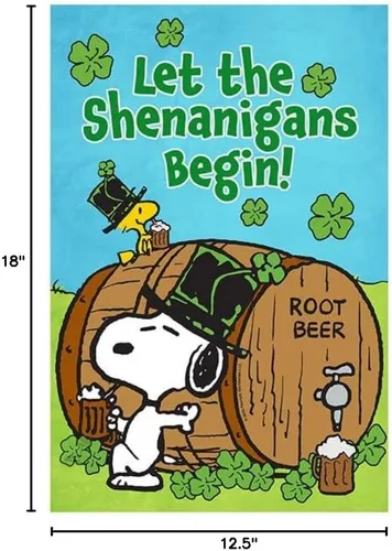 Miniatura 3 de Flagology, PEANUTS St. Pat's Shenanigans Snoopy and Woodstock - Bandera de jardín de 12 x 18 pulgadas, bandera para exteriores, tela exclusiva