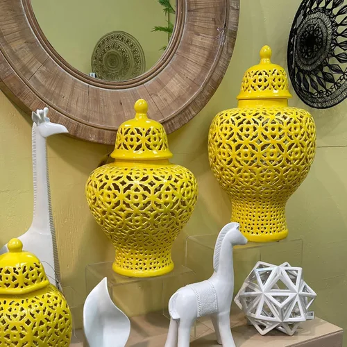Miniatura 2 de Galt International Tarro de jengibre celosía de 19.5 pulgadas con tapa, impresionante decoración del hogar con intrincado trabajo de celosía Amarillo
