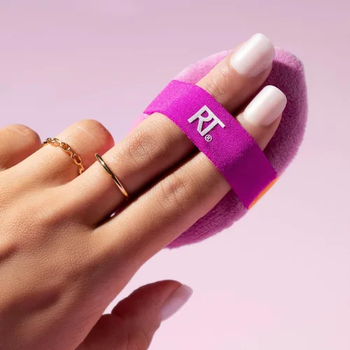 Miniatura 12 de Real Techniques Miracle 2 en 1 borla de polvo + estuche de viaje, borla de mezcla de maquillaje de doble cara, banda elástica, esponja de maquillaje