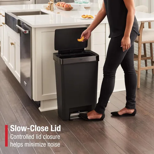 Miniatura 4 de Rubbermaid Serie Premier IV Contenedor de basura con tapa para pisar para el hogar y la cocina, 12.4 galones, tapa de acero inoxidable color carbón