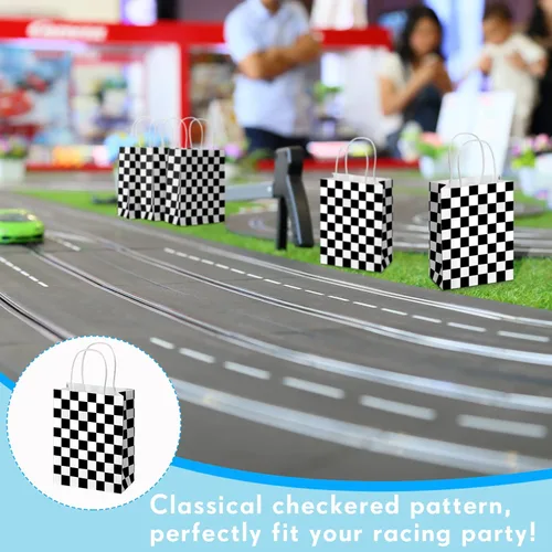 Miniatura 4 de Gersoniel 24 bolsas a cuadros para golosinas de carreras, color blanco y negro, bolsas a cuadros con temática de racecar, contenedores de dulces
