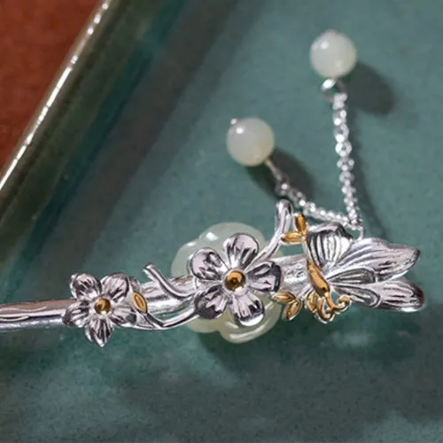 Hotan Jade S925 - Horquilla chapada en plata con perla y flor de ciruelo, palillos de pelo estilo Hanfu chino, pinzas para el cabello retro hechas a