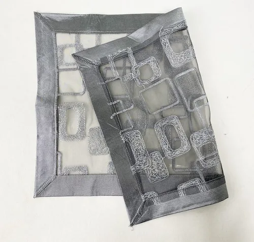 Miniatura 3 de Fennco Styles Juego de 4 manteles individuales bordados con diseño geométrico, traslúcido, 13 pulgadas de ancho x 19 pulgadas de largo, juego de 4