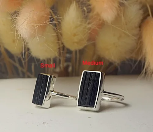 Miniatura 8 de Anillo apilable de plata esterlina maciza de turmalina negra cruda, piedra natal de octubre
