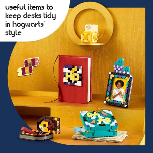 Miniatura 4 de LEGO DOTS Hogwarts - Kit de escritorio 41811, accesorios y suministros de regreso a clases, artículos de decoración de escritorio y parche adhesivo