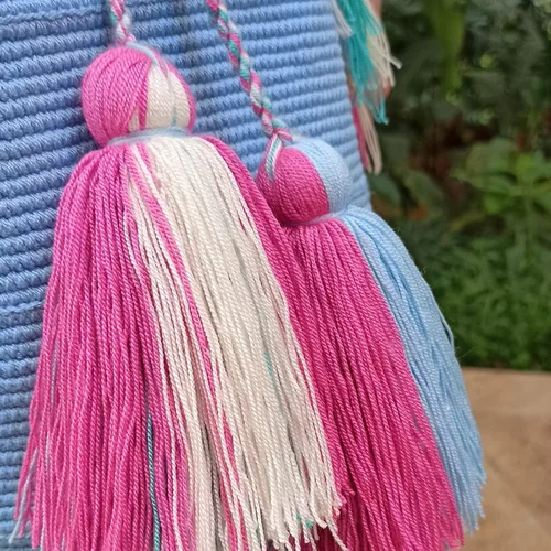Miniatura 5 de Bolso Wayuu grande hecho a mano, mochila colombiana wayuu. Antigua y preciosa obra de arte realizada por indígenas. Bolso bandolera o bandolera