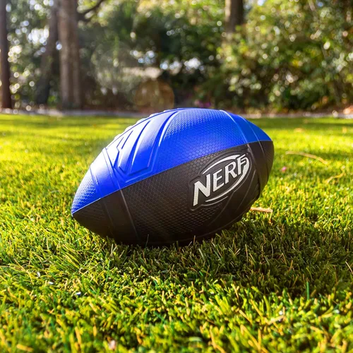 Miniatura 4 de Nerf Pro Grip - Pelota de fútbol americana, azul, pelota de espuma clásica, fácil de atrapar y lanzar, juguetes deportivos, regalos de Navidad