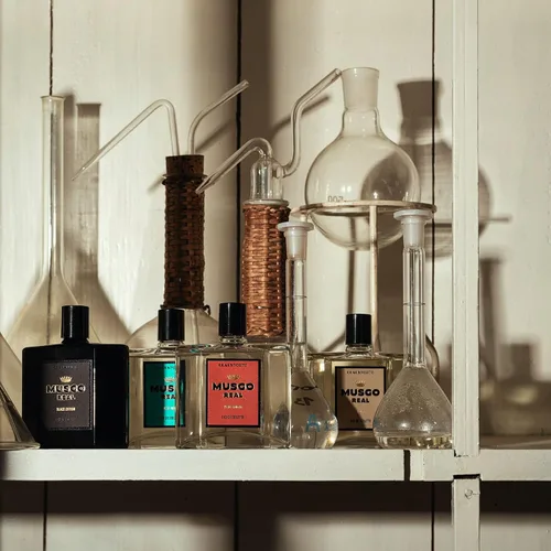 Miniatura 3 de Claus Porto Black Edition - EAU DE TOILETTE 3.4 fl oz, 3.4 onzas líquidas