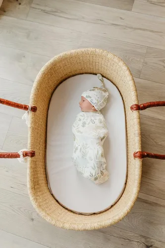 Miniatura 83 de Copper Pearl Gorro de bebé con nudo superior elástico suave Millie