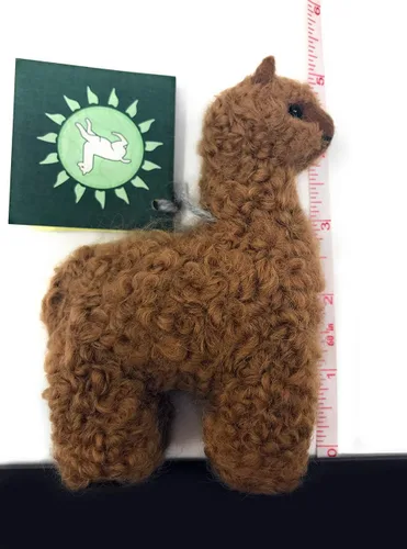 Miniatura 8 de Inca Fashions - Figura y adorno de alpaca realista de fieltro, hecho a mano con hilo 100% de lana de alpaca (marrón oscuro)