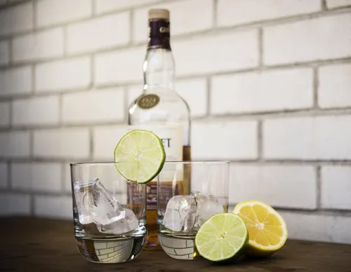 Miniatura 3 de Kitch Bandeja de cubitos de hielo blanco de fácil liberación, 16 bandejas de cubos (paquete de 4) (paquete de 4 - 64 cubos)