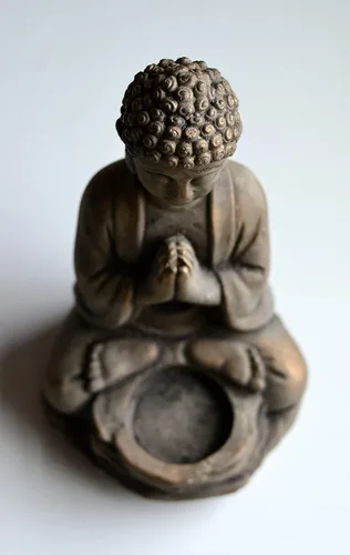 Miniatura 2 de Biedermann & Sons Stone Buddha - Portavelas de té de 6 pulgadas de ancho x 8 pulgadas de alto, estatua de meditación zen, gris claro con detalles