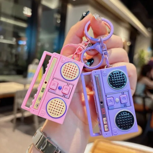 Miniatura 6 de Mini llavero grabador de cinta acrílica de los años 90, llavero de cinta retro para parejas, regalo para parejas, radio y televisión, llave