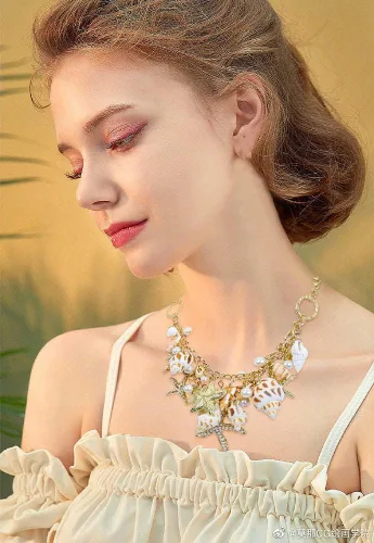 Miniatura 2 de Halawly Gargantilla de concha de cola de sirena, collar de moda con diseño de concha de mar y estrella de mar de perlas de imitación, collar grueso