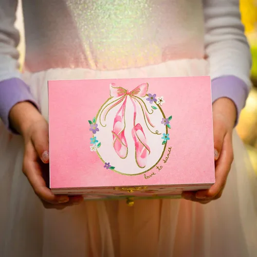 Miniatura 5 de Jewelkeeper Caja de música y juego de joyas de bailarina para niñas pequeñas, 3 regalos de bailarina para niñas, joyero musical de bailarina