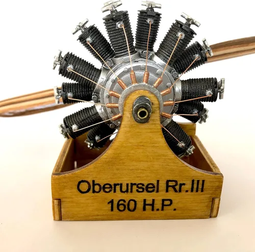 Model Airways Oberursel UR III - Kit de modelo de motor de avión de madera de tilo y metal a escala 1:16 para montar, fabricado en Estados Unidos