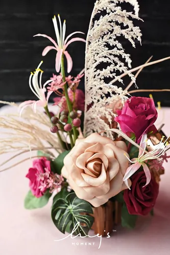 Miniatura 4 de Ling's moment Flores artificiales magenta con jarrón para decoración de mesa de boda, ramo de centro de mesa, maceta para ceremonia, recepción
