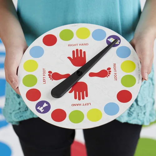Miniatura 4 de Twister Ultimate: Alfombrilla más grande, manchas más coloreadas, familia, juego de fiesta para niños mayores de 6 años; compatible con Alexa