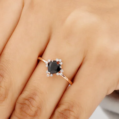 Miniatura 11 de Anillo de promesa de ónix negro con forma de corazón certificado con moissanita 1 pieza Calidad AAA