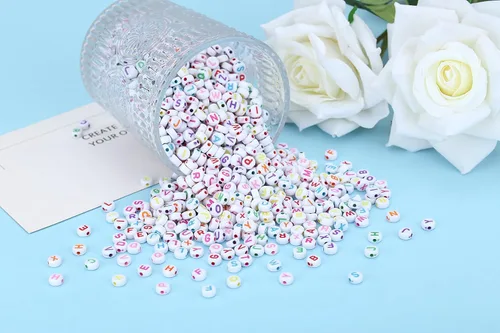 Miniatura 4 de XIANNVXI 3500 cuentas de letras blancas para pulseras, cuentas acrílicas coloridas para hacer joyas (cuentas blancas y mixtas)