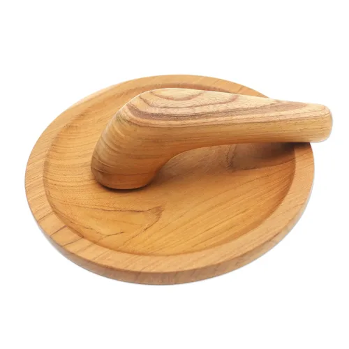 NOVICA Maja de mortero de madera de teca artesanal hecha a mano de Bali Brown Indonesia, vajilla accesorios de cocina, utensilios de cocina,