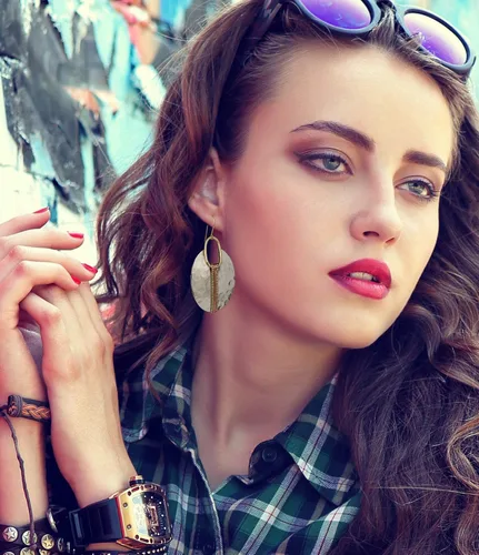 Miniatura 2 de Aretes estilo bohemio ovalados o redondos étnicos martillados para mujer, Zinc