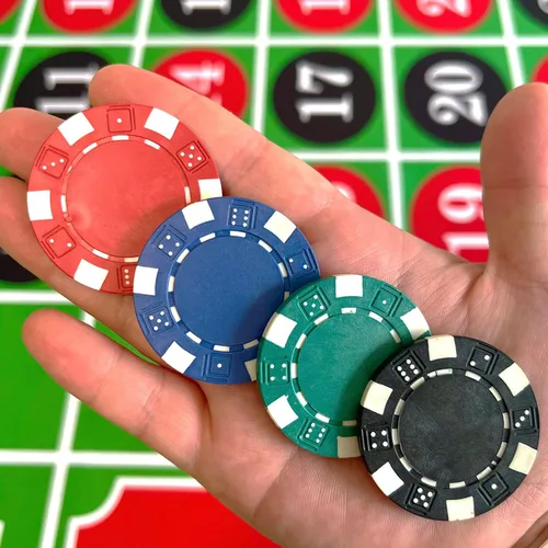 Miniatura 6 de SEETOOOGAMES 200 Piezas 11.5g Fichas de Póquer de Casino con Diseño de Dados a Rayas de Compuesto de Arcilla - 4 Colores (rojo, verde, negro y azul)