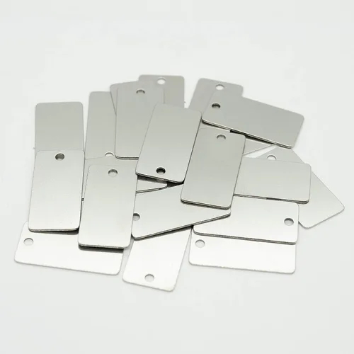 Miniatura 7 de Paquete de 25 etiquetas rectangulares de acero inoxidable con un agujero