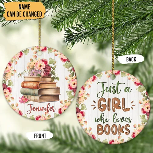 Miniatura 2 de Hyturtle Adorno de Navidad personalizado para amantes de los libros, adorno de cerámica con nombre personalizado de Just A Girl Who Loves Bookworm