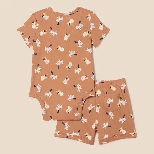 Miniatura 2 de Tienda Essentials Conjunto de body y pantalón corto unisex para bebés