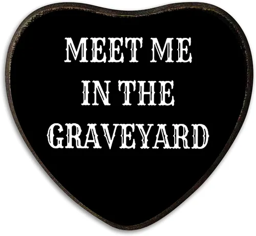 Miniatura 6 de Placa de madera en forma de corazón con gancho – Be Creepy With Me – Arte de pared gótico retro, sala de estar, letrero decorativo de madera de pino