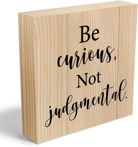 Miniatura 15 de mmiishe Letrero de madera inspirador decorativo motivacional con texto en inglés «Be Curious Not Judgmental», caja de madera para el hogar