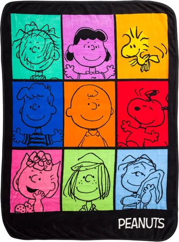 Silver Buffalo Peanuts con Pig-Pen, Lucy, Woodstock, Schroeder, Charlie Brown, Snoopy, Sally, Peppermint Patty y Linus 45” x 60” Manta de Forro
