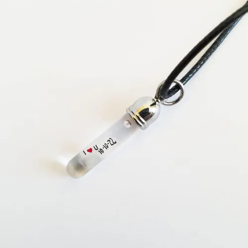 Miniatura 6 de Nombre en un collar de grano de arroz, llavero. Su nombre escrito en un grano de arroz. Regalo único para regalo de Navidad.